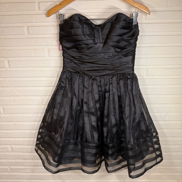 Betsey Johnson Black Organza Tulle Strapless Dress, Women’s Size 8 - Picture 1 of 8